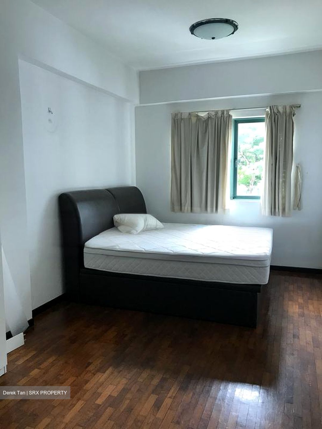 Stratford Court (D16), Condominium #463573571